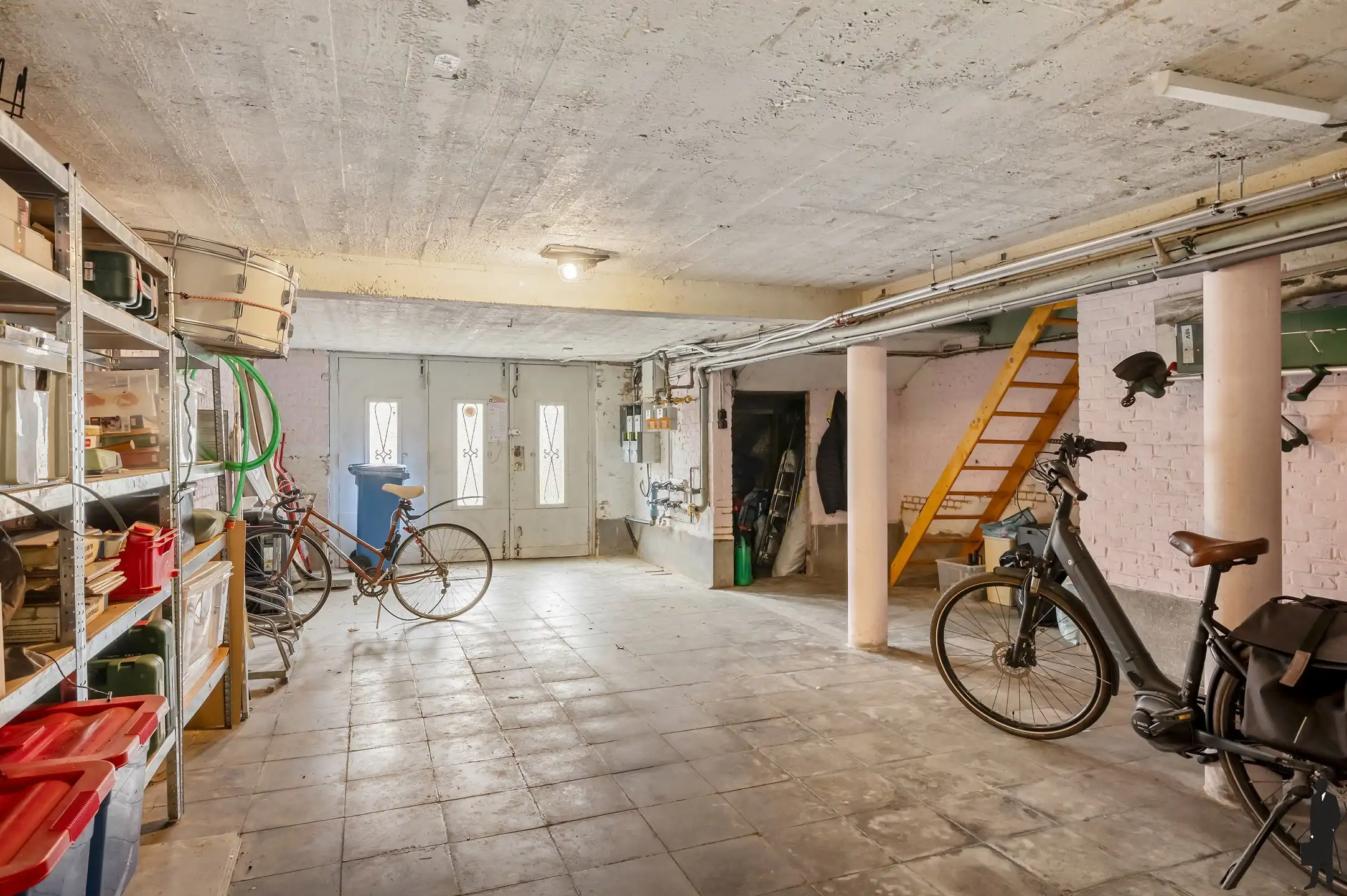 Charmant gelijkvloersappartement met grote tuin en garage foto 14
