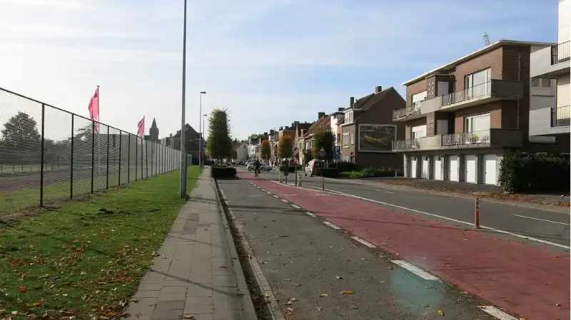 Comfortabel 2-slaapkamerappartement met GARAGE te koop in Sint-Michiels Brugge foto 12