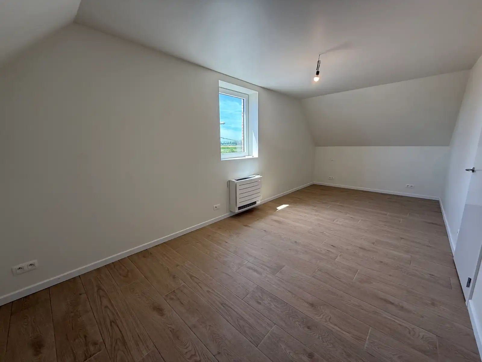 Instapklare energiezuinige woning met 3 slaapkamers op een rustige ligging langs het Kanaal Gent-Brugge foto 20
