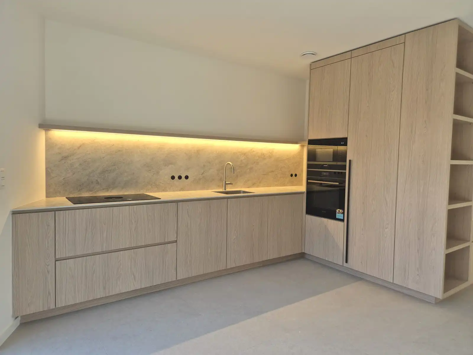 Nieuwbouw beste technieken én afwerking (ingebouwde kasten)! foto 2