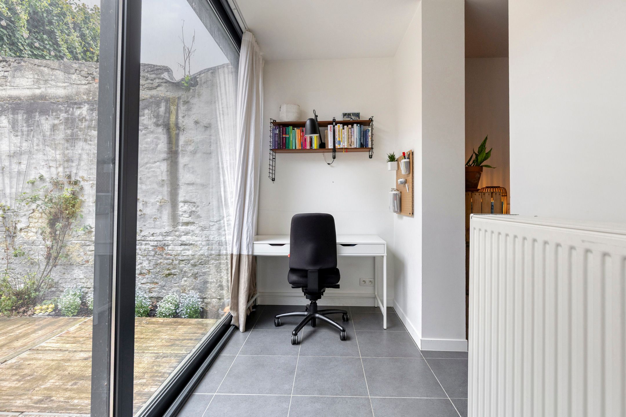 Gerenoveerde rijwoning op toplocatie! foto 9