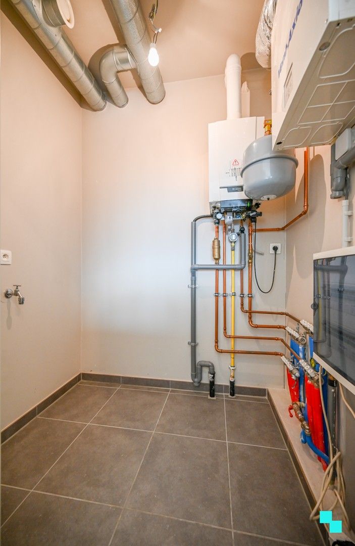 Instapklaar appartement met 2 slaapkamers en zonnig terras foto 4