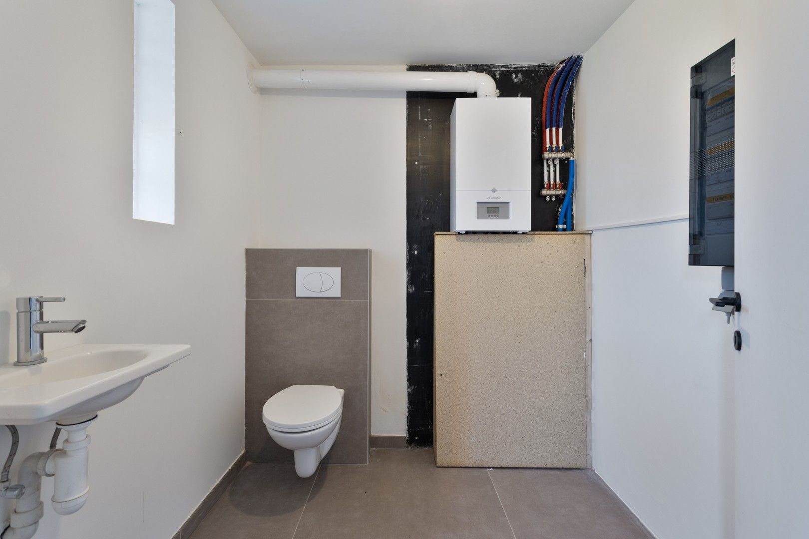 Recent gerenoveerde woning met groen zicht in Ruiselede foto 22