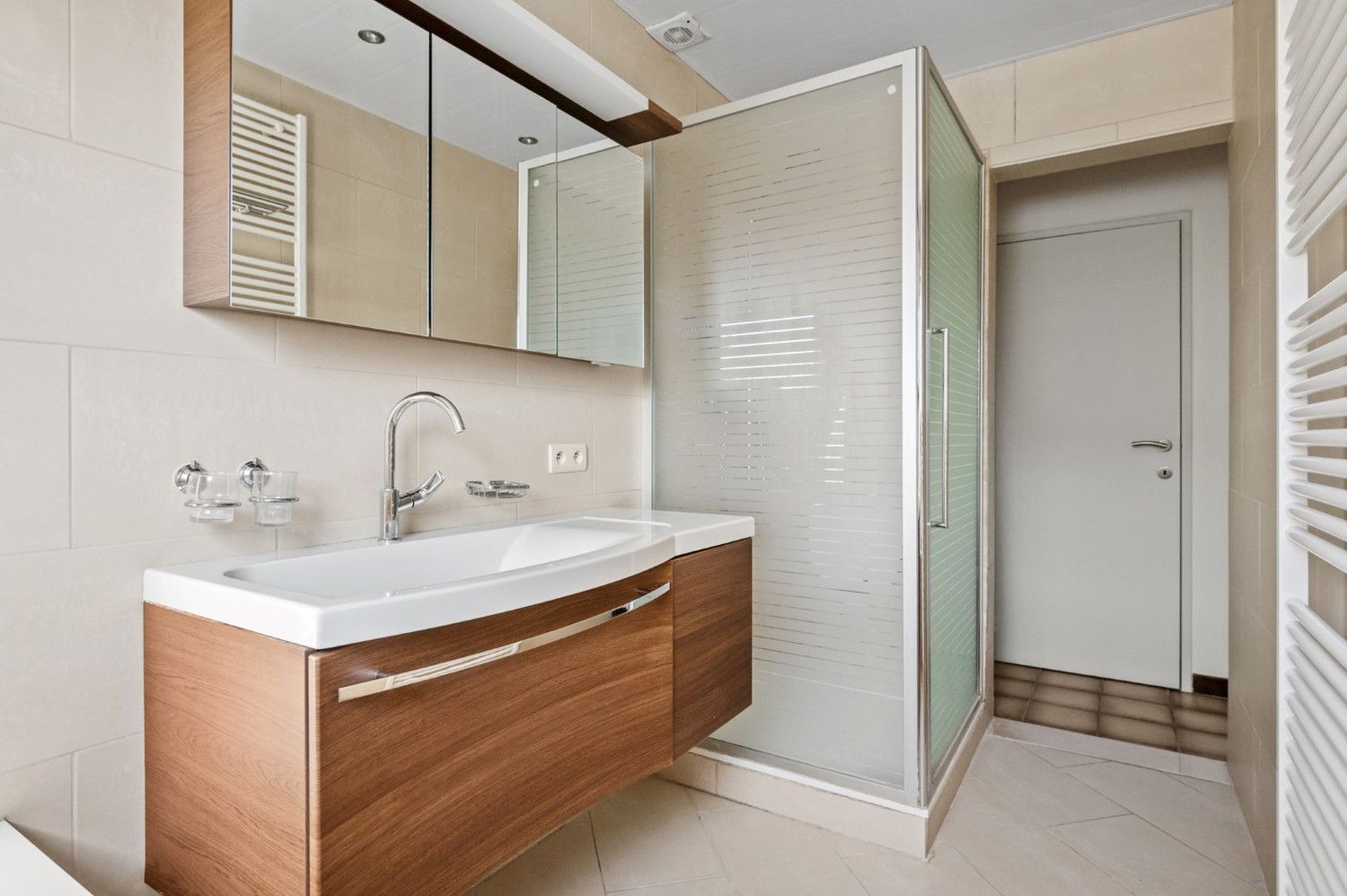 WONING MET 5 SLK EN TUIN TE CENTRUM RANST! foto 7