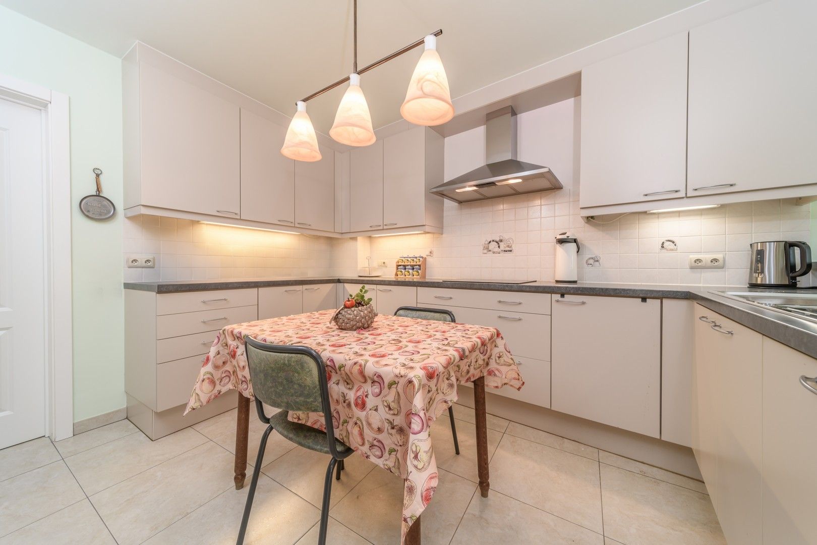 Gunstig gelegen appartement te Heldergem foto 8
