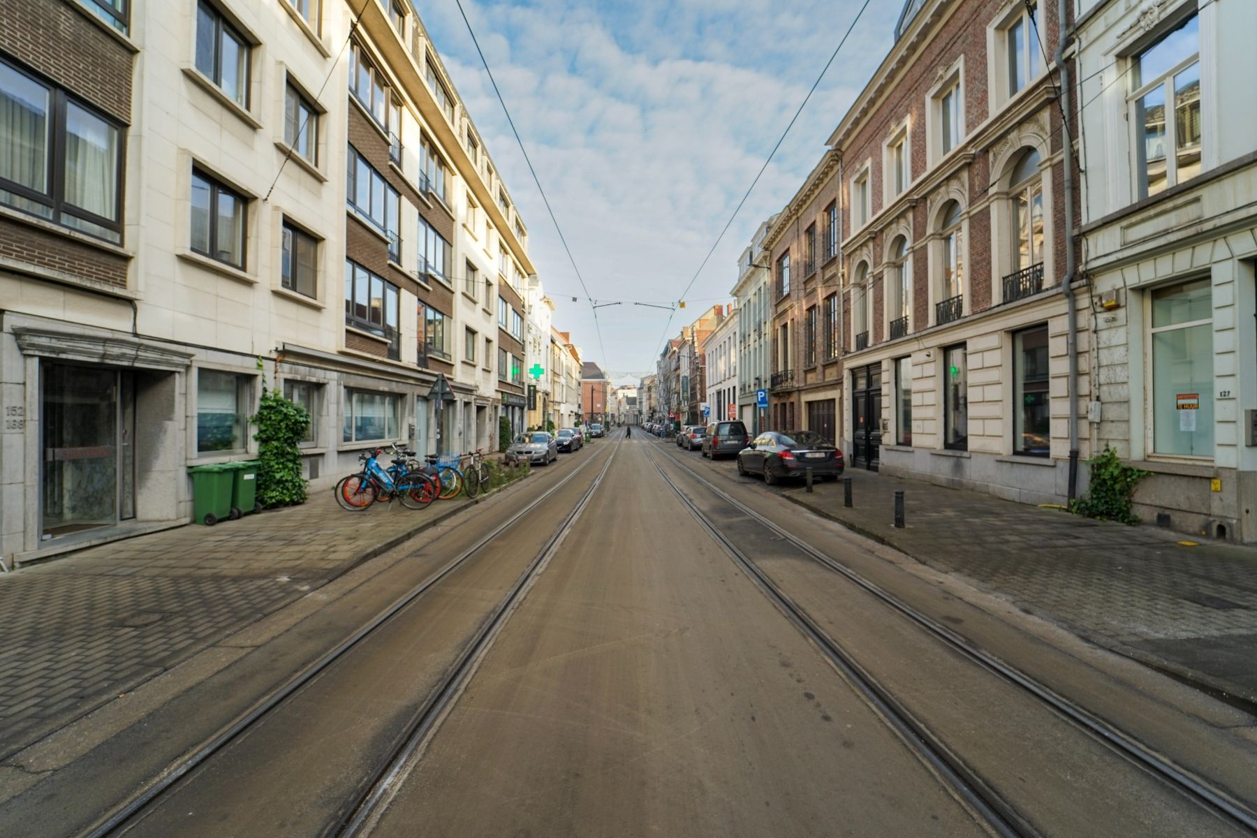 Handelsruimte met authentieke elementen te huur in centrum Gent, aan het Gravensteen foto 16