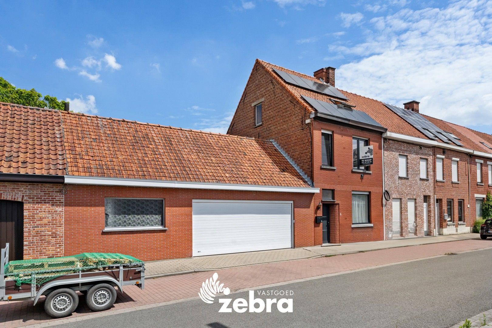 Instapklare woning met grote garage en 3 volwaardige slaapkamers! foto 20