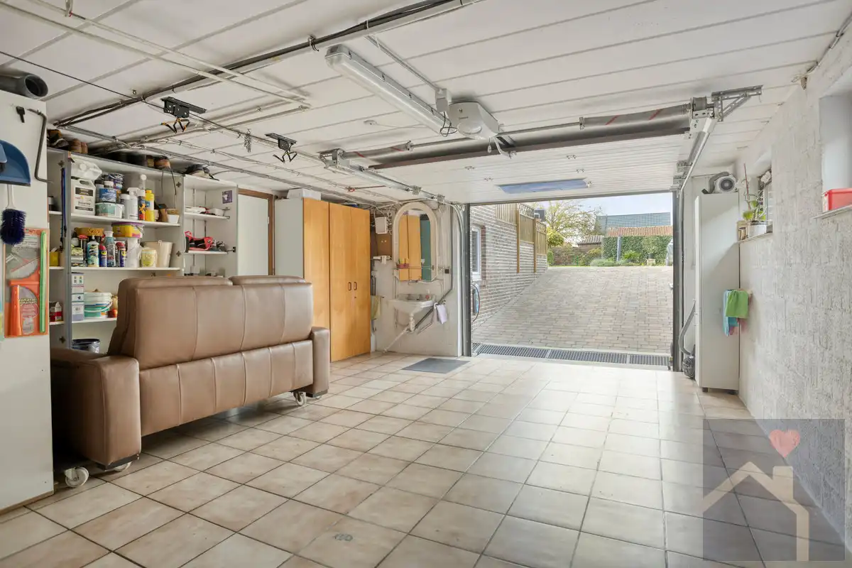 Verrassend ruime, vrijstaande kangoeroewoning met meer dan 300 m² bewoonbare oppervlakte in Rummen! foto 39