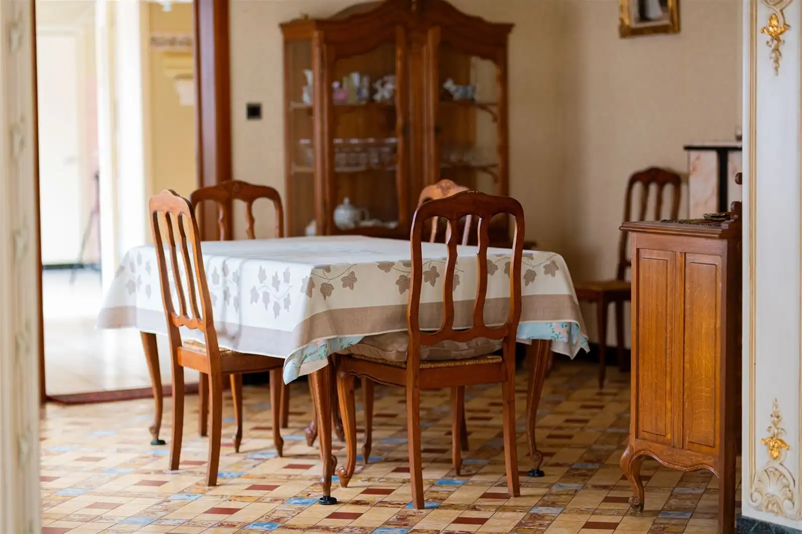 3 gevelwoning met loods (248m2) en garage foto 10