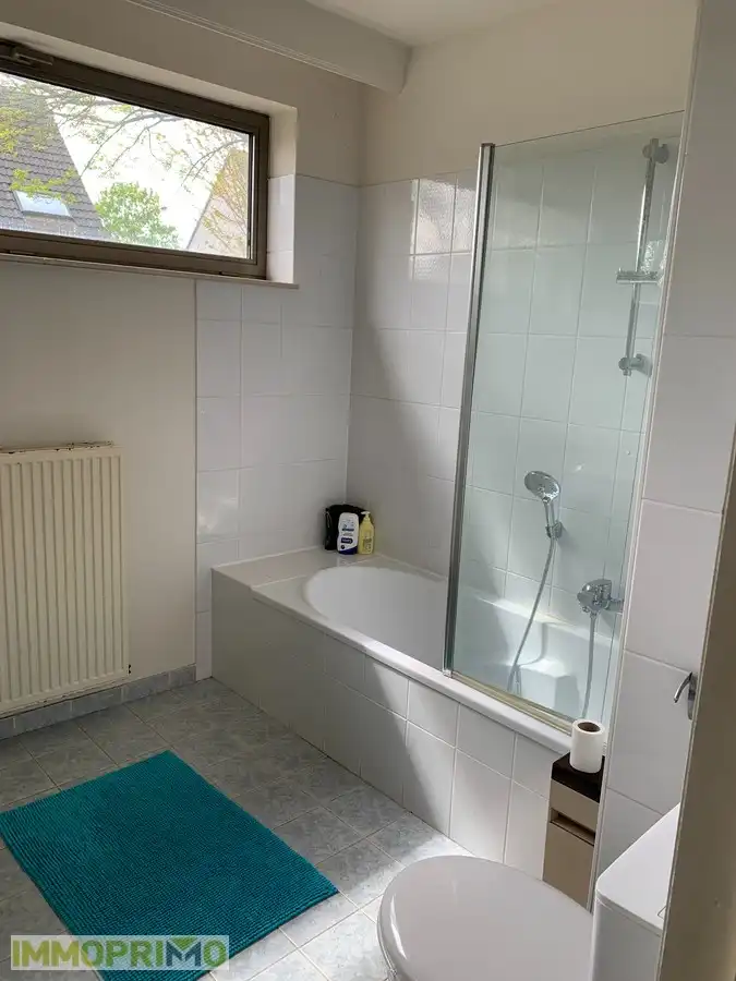 Ruime woning met 4 slaapkamers en garagebox in een woonerf te Mortsel foto 14