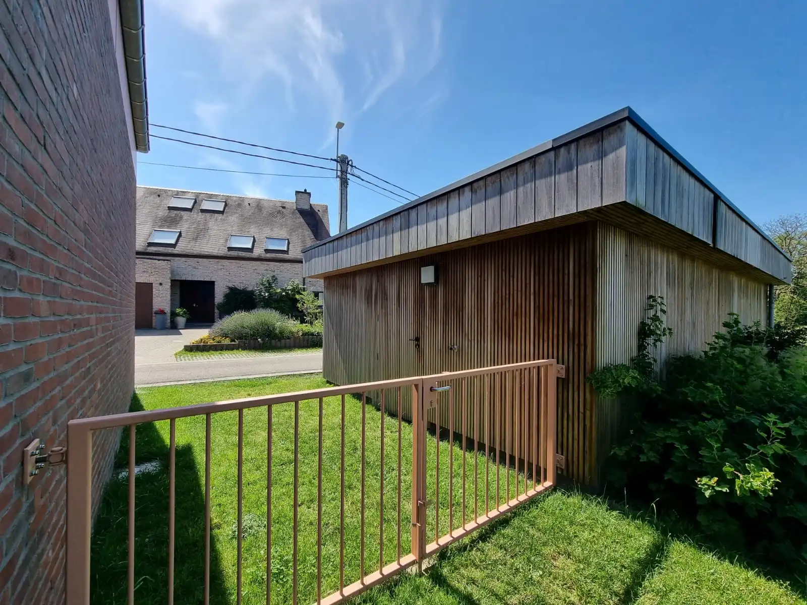 Prachtige recente woning met 4 slaapkamers foto 14