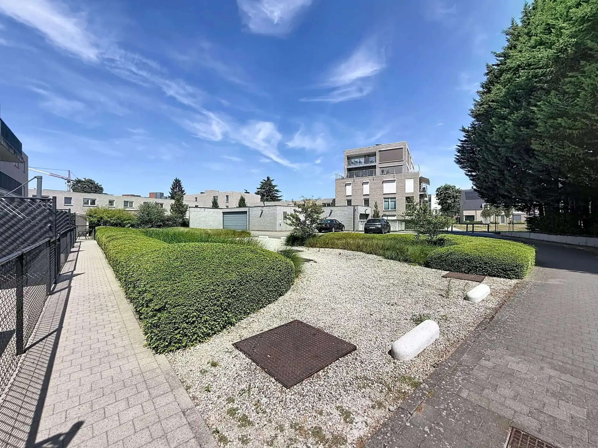 Luxe triplex met dubbele garage, 5 slaapkamers en 2 badkamers  in hartje Mol centrum foto 45