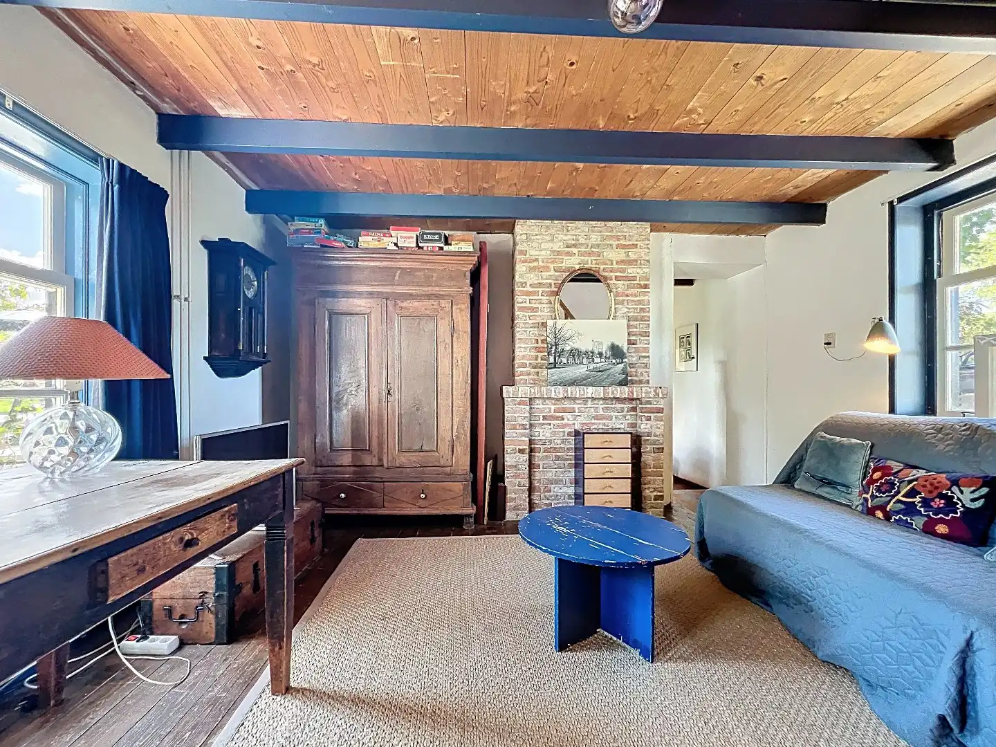 Idyllisch gelegen monumentale woning foto 9