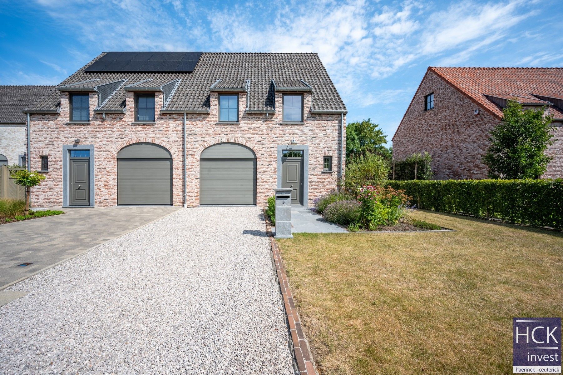 KRUISHOUTEM - Prachtige woning in landelijke stijl op rustige ligging! foto 2