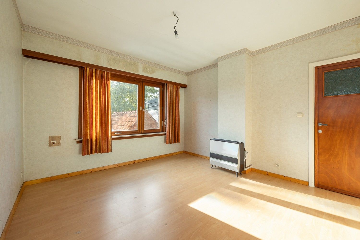 VERKOCHT Te renoveren halfopen bebouwing met zuidwestgerichte tuin in Hoogboom (Kapellen) foto 11