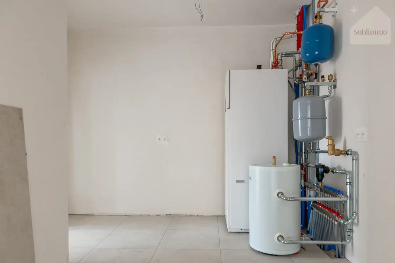 Instapklare nieuwbouwwoning met 4 slaapkamers op een perceel van 343 m² foto 9