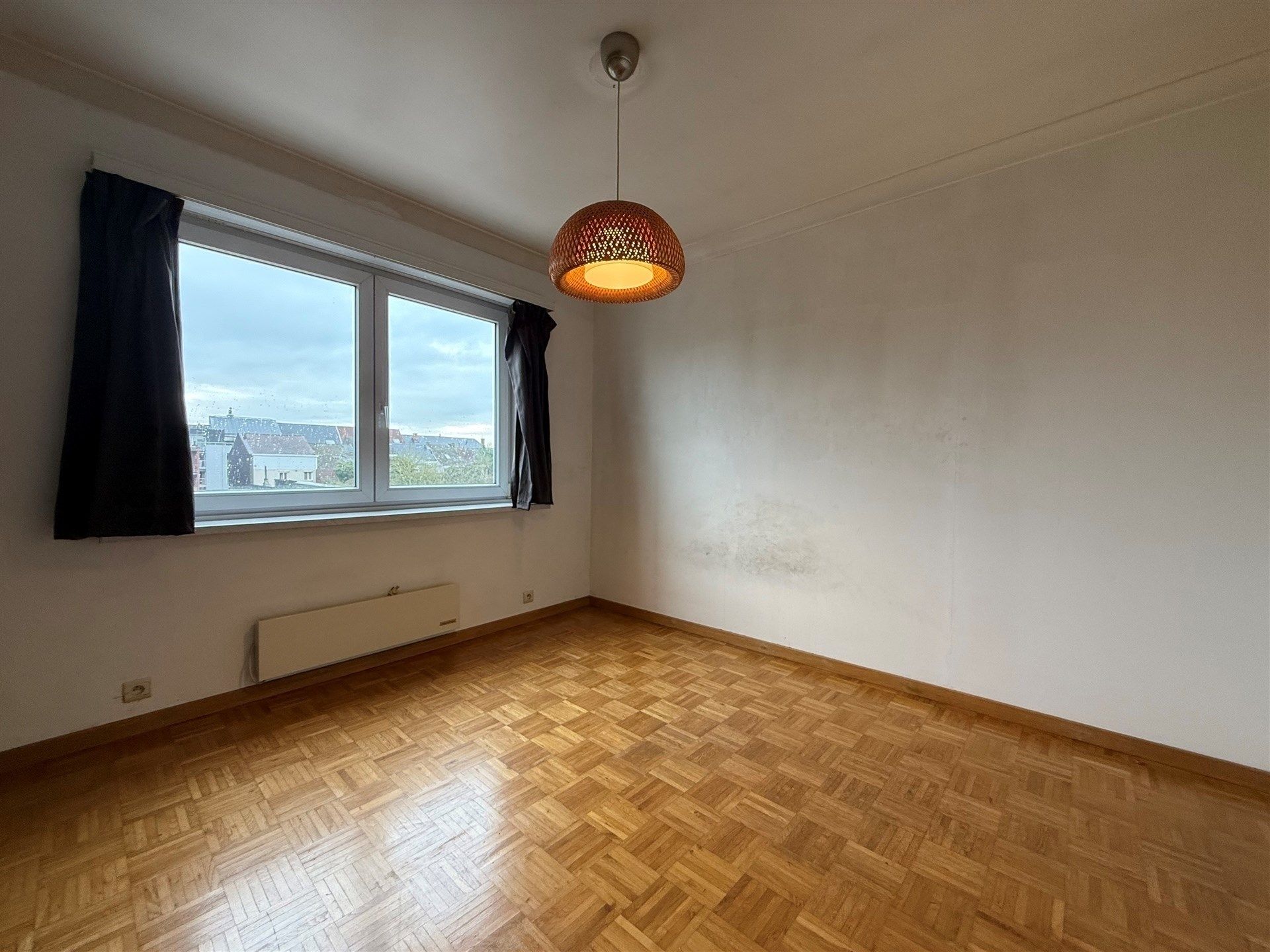 Centraal gelegen appartement met 2 slaapkamers. foto 16