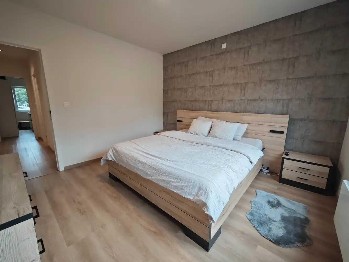 Grotendeels gerenoveerde woning op 16a78ca foto 23
