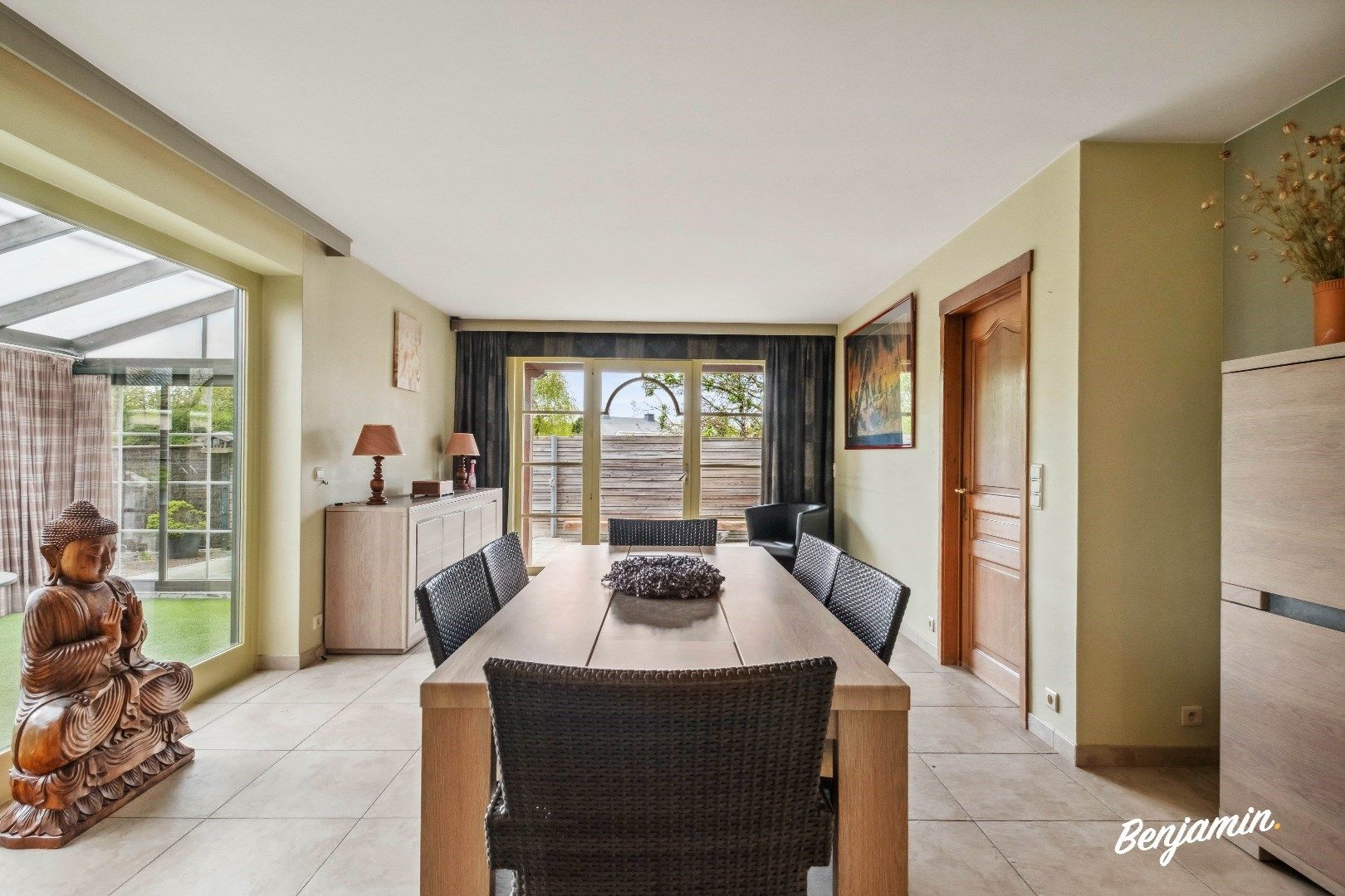 Gelijkvloerse woning met 2 slaapkamers, fenomenale tuin en opslagruimte in Dadizele foto 3