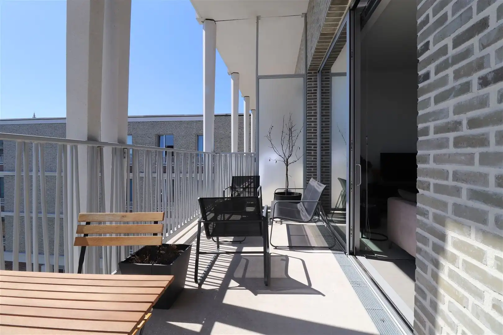 Gemeubeld appartement met autostaanplaats op het Eilandje  foto 10