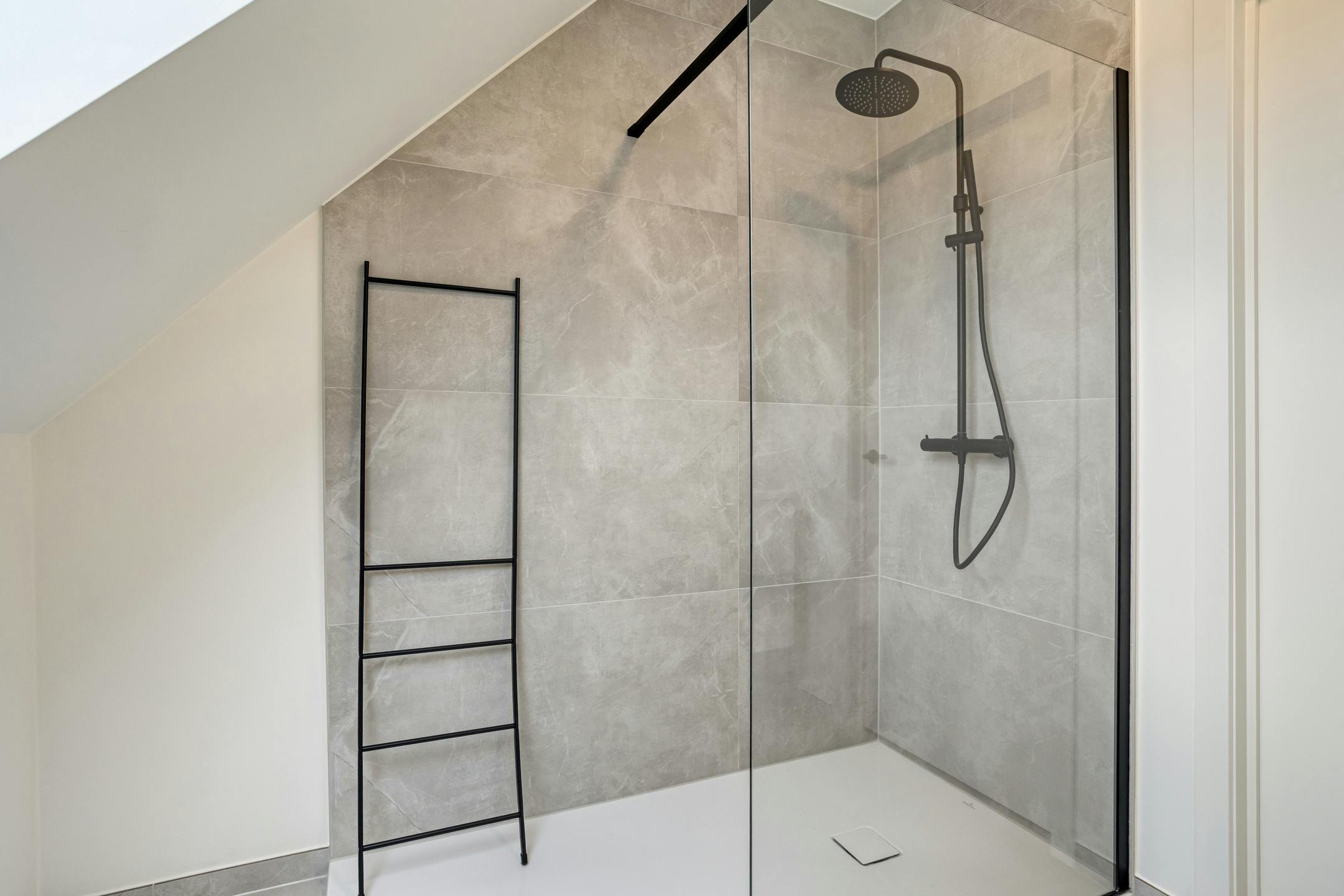 Unieke villawoonst te centrum Brugge met 4 slaapkamers foto 17