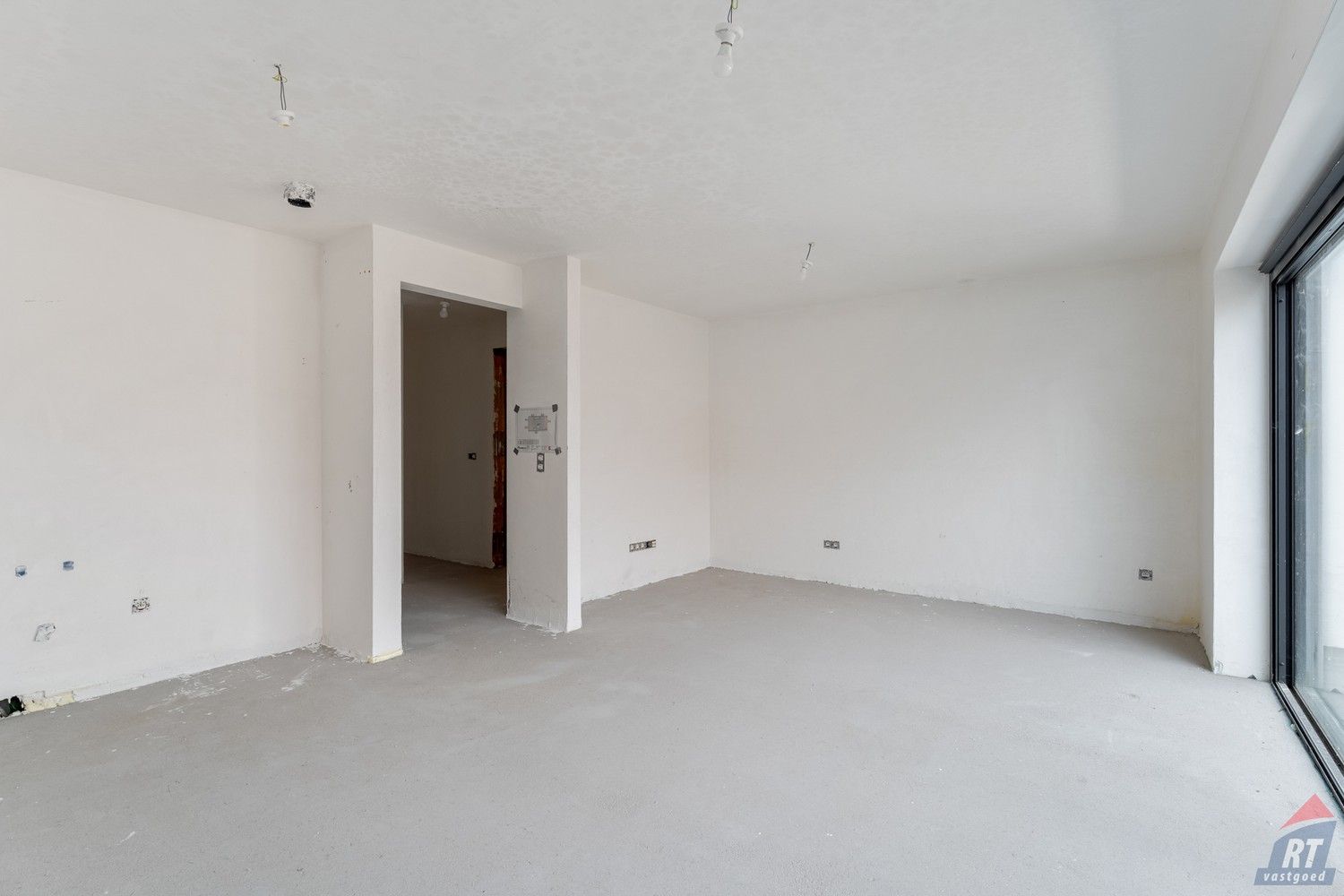 Af te werken nieuwbouwappartement met 2 slaapkamers foto 3