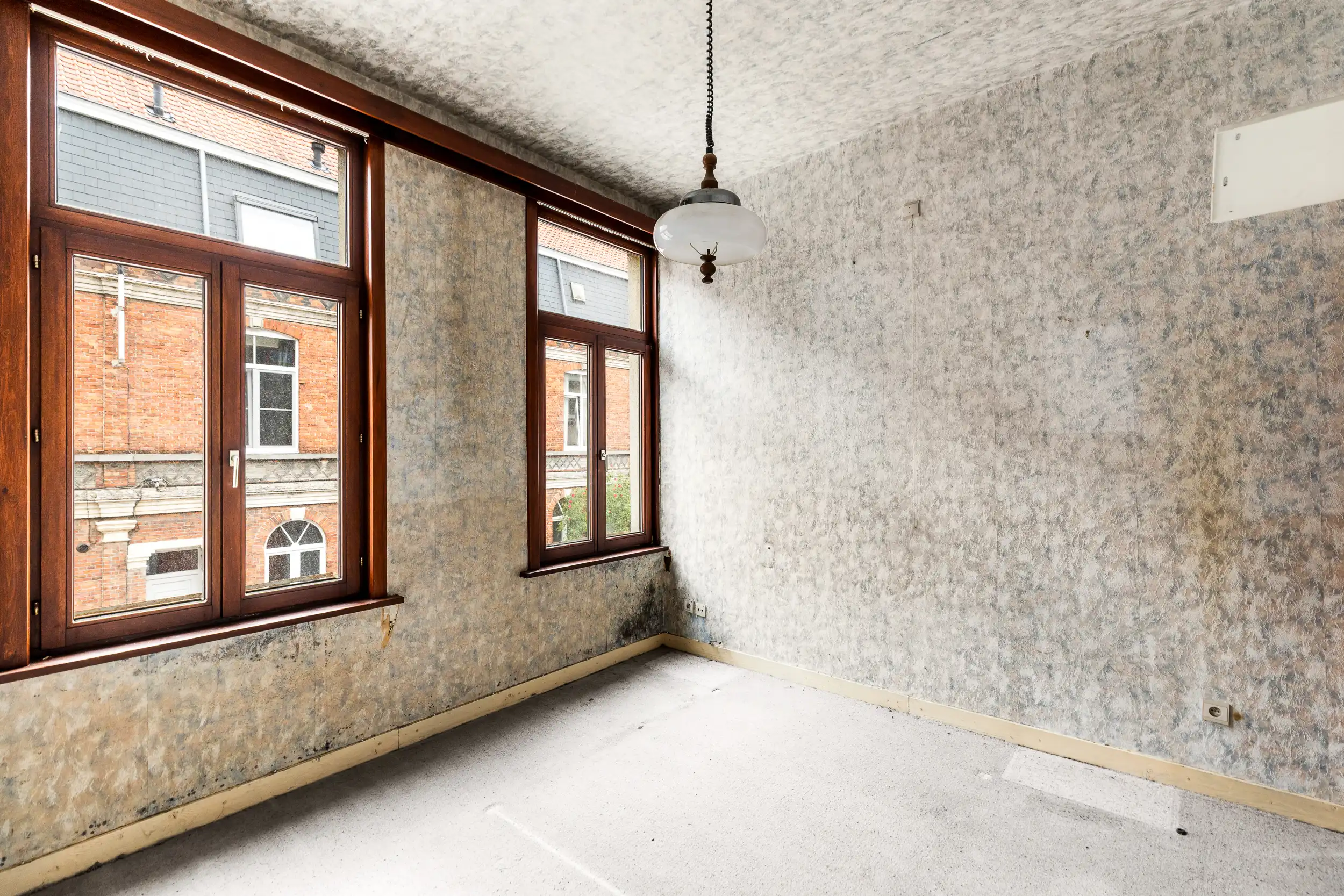 Te renoveren woning met ruime tuin in gegeerde Snoekstraat foto 9