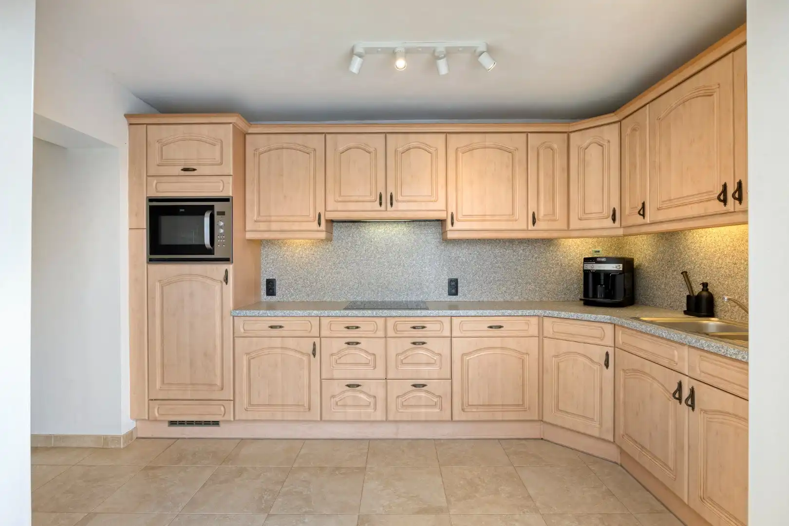 Open bebouwing op unieke locatie in Lubbeek met veel mogelijkheden  – EPC 567 kWh/m² - bewoonbare opp. 144 m² foto 14