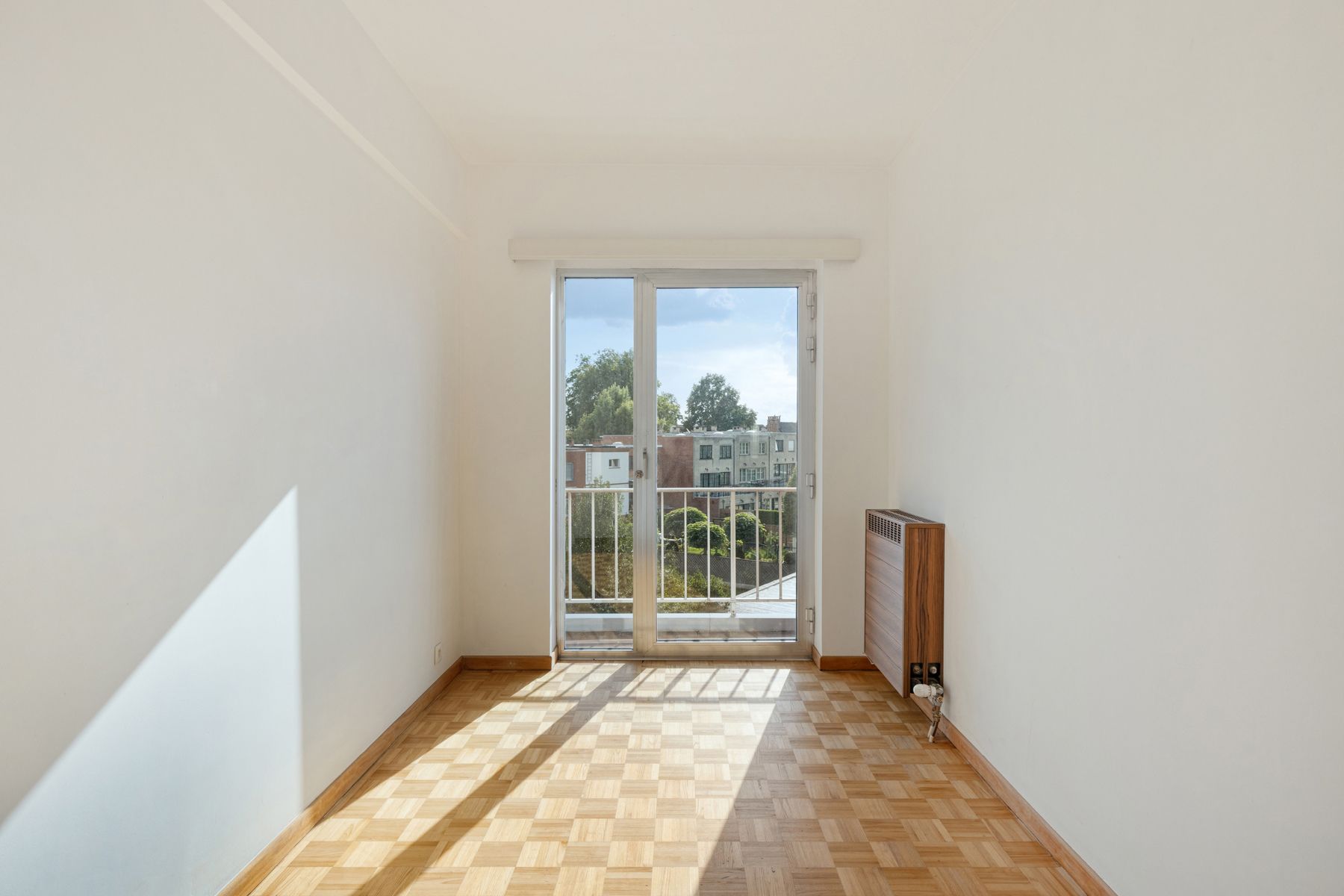 RUSTIG GELEGEN APPARTEMENT + GARAGE TE KOOP IN REGIO ZELLIK foto 16