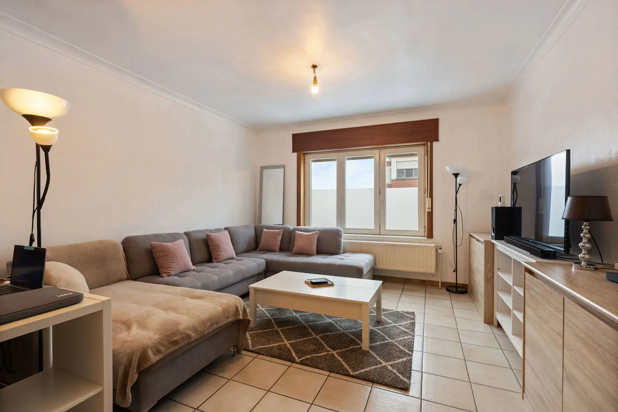 Solide 4 gevelwoning met tuin en garage nabij centrum Galmaarden foto 5