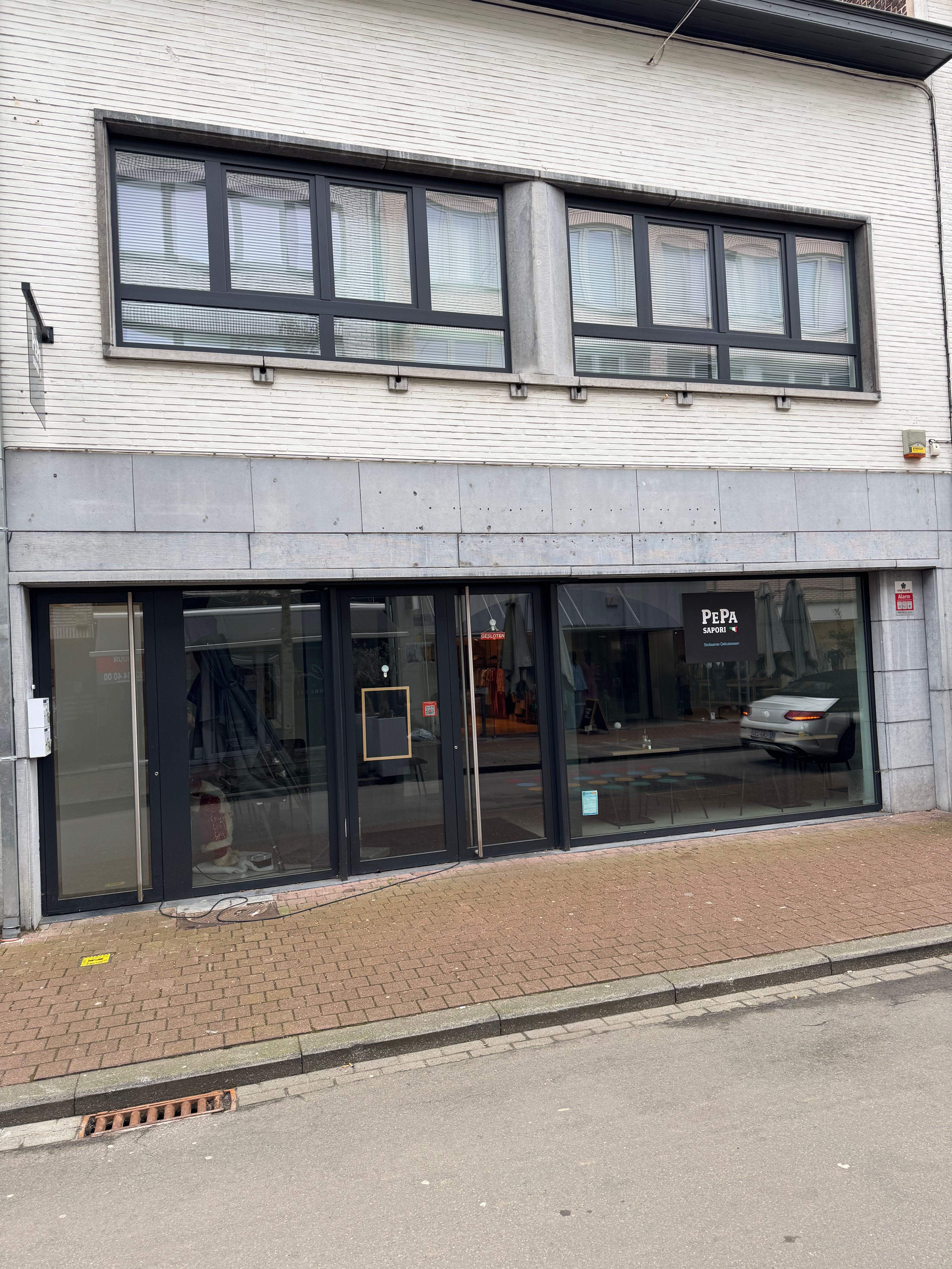 Handelspand in de Aldestraat te Hasselt foto {{pictureIndex}}