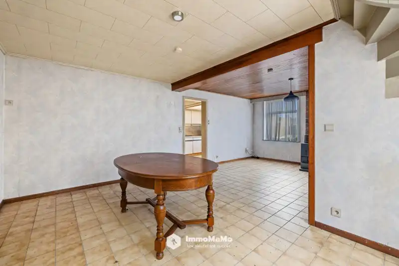 TOTAALRENOVATIE MET VEEL POTENTIEEL TE KOOP IN LOCHRISTI foto 9