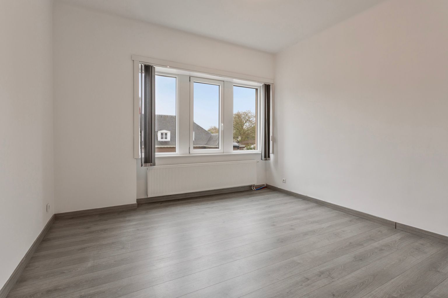 RIJWONING MET TUIN OP RUSTIGE LOCATIE VLAKBIJ DE VIANDER  foto 20