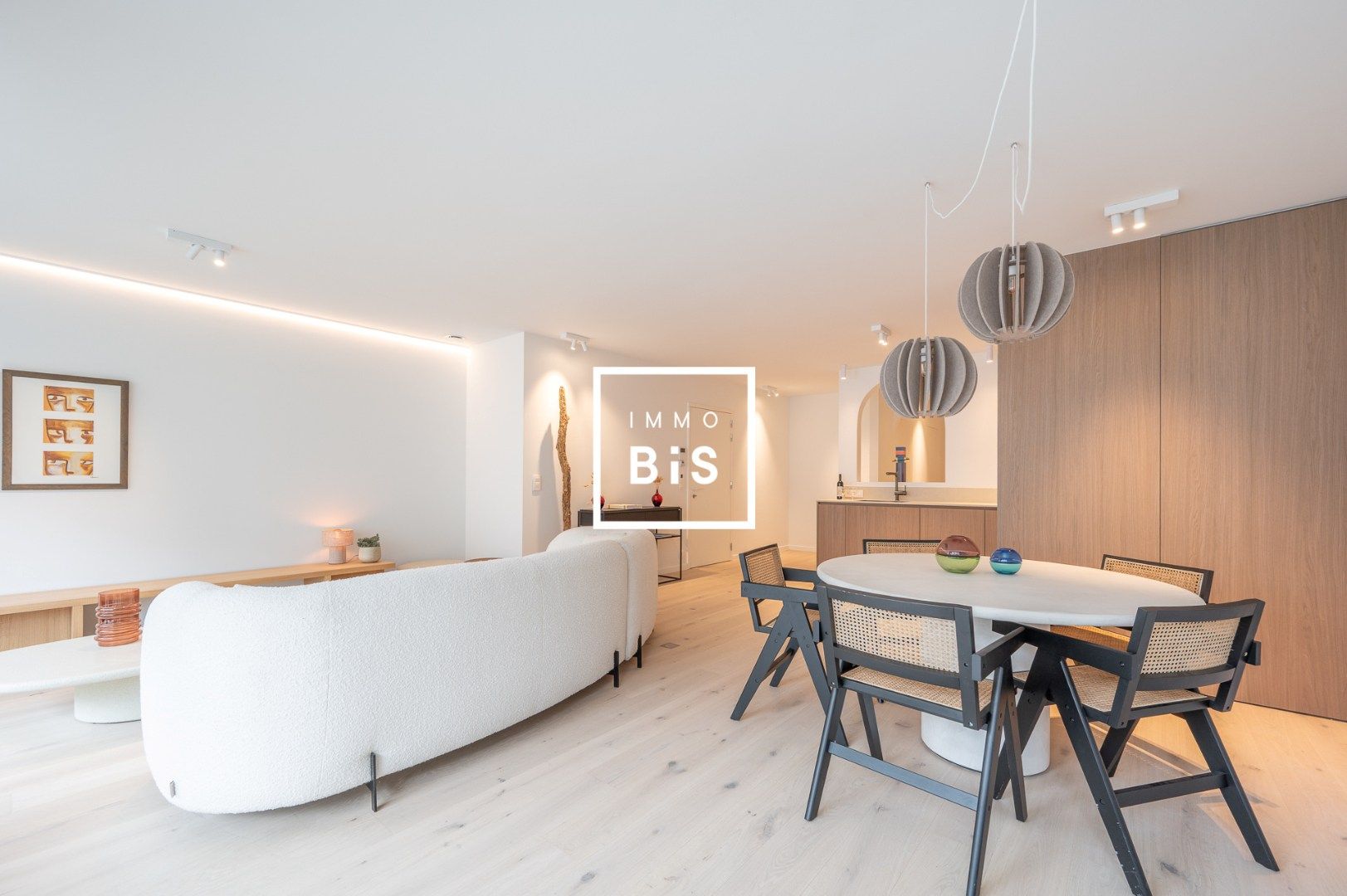 Stijlvol nieuwbouwappartement op toplocatie aan zee foto 6
