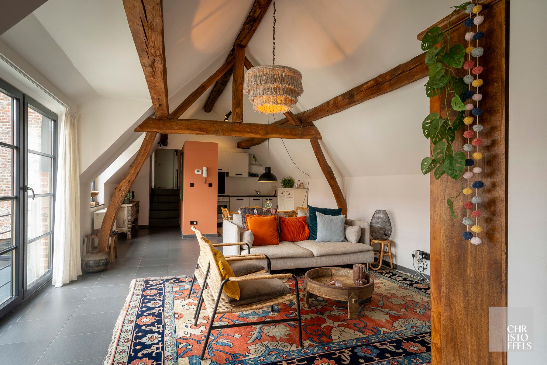 Appartement (113m²) in historische vierkantshoeve te Bilzen! foto 13