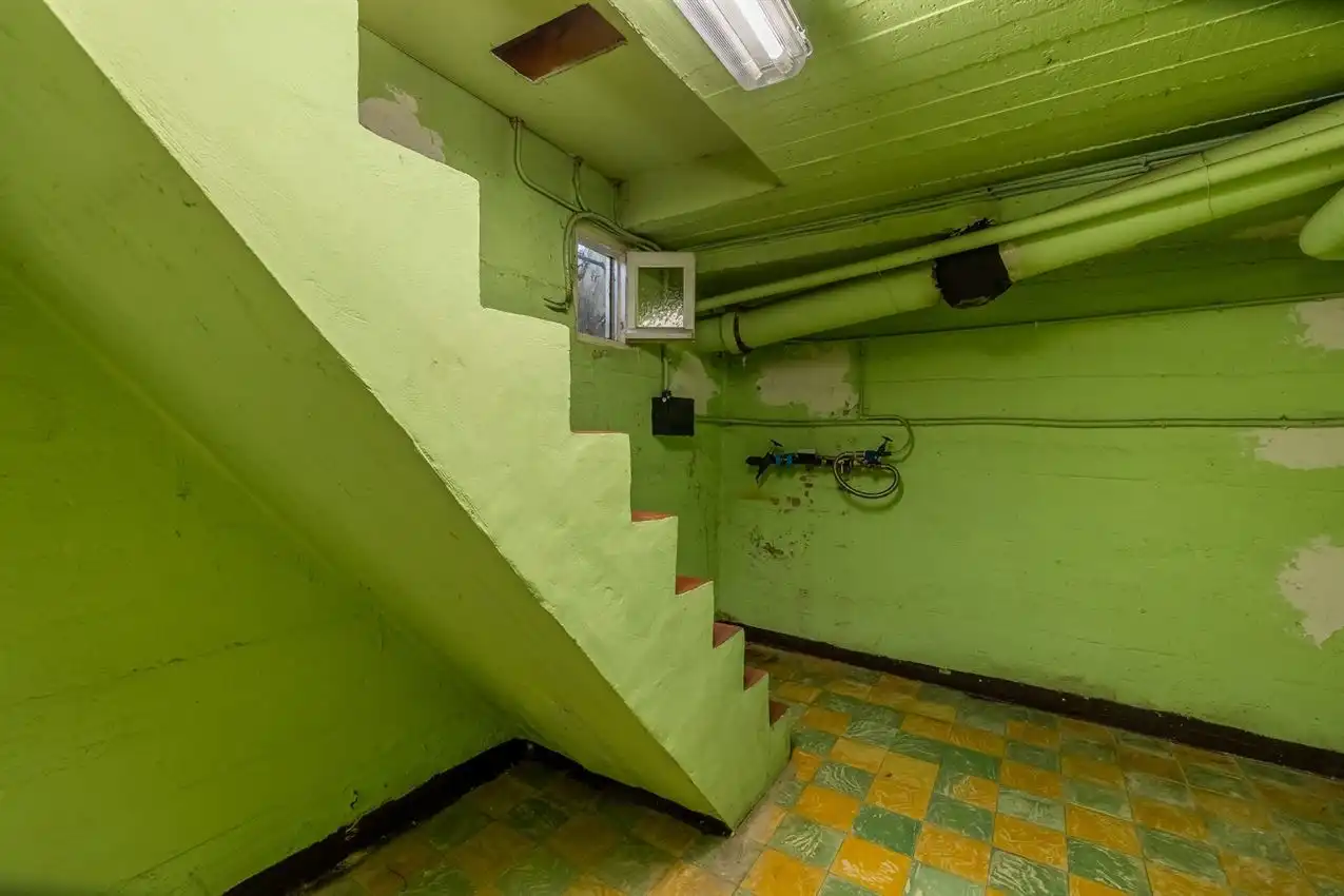 Karaktervolle vrijstaande woning met uitbreidingspotentieel in centrum foto 30