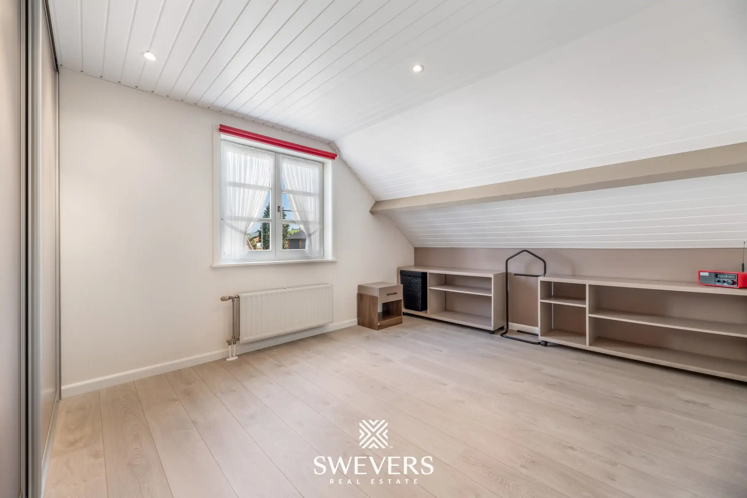 Open bebouwing op 883 m² met 3 slaapkamers en 27 zonnepanelen in Koersel foto 16