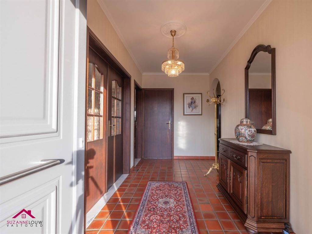 Zeer goed onderhouden, vrijstaande en gelijkvloerse woning foto 12