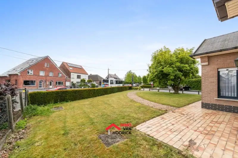 Ruime bungalow 3 slaapkamers op 676m²! foto 18