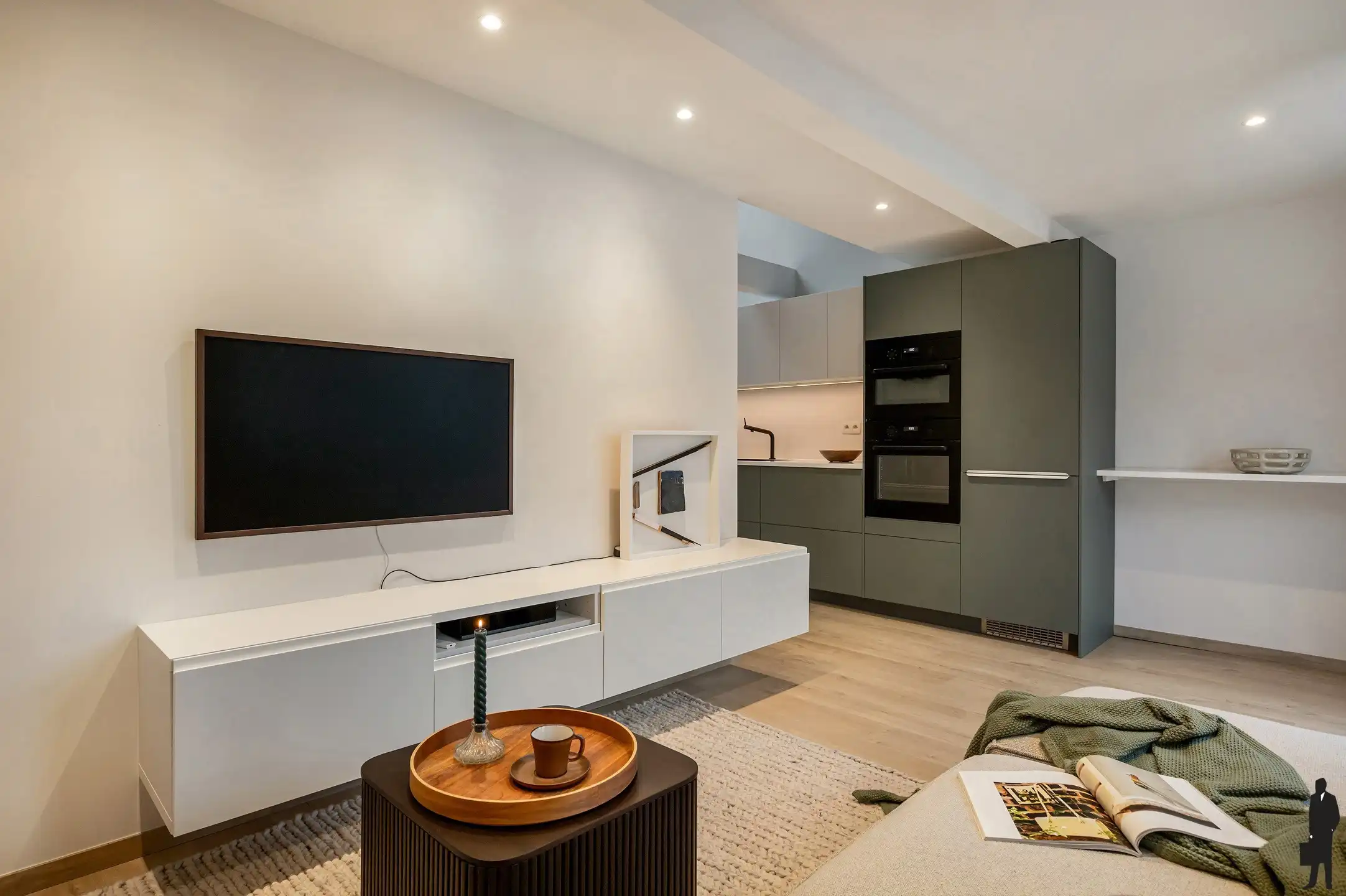 Appartement/woning met kantoor/praktijk! foto 7