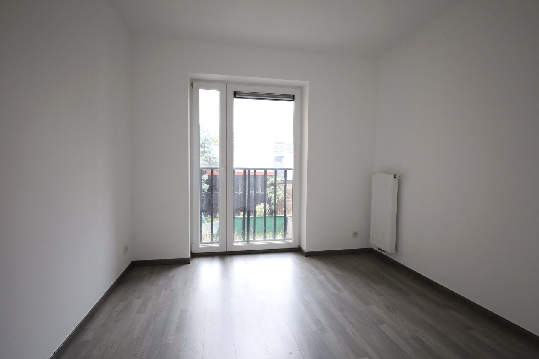 Lichtrijk appartement met terras foto 9