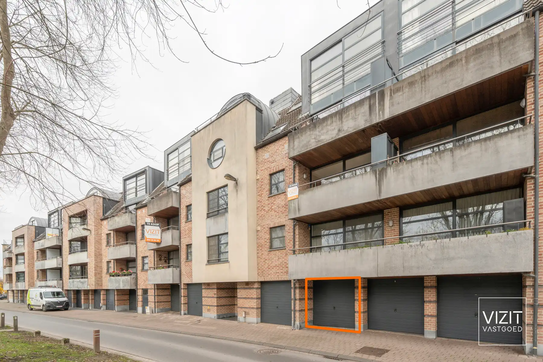 Appartement met twee slaapkamers en garage foto 2