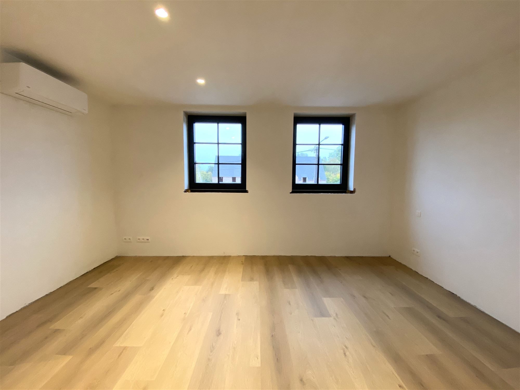Energiezuinig en instapklaar wonen in het hart van Kaprijke foto 15