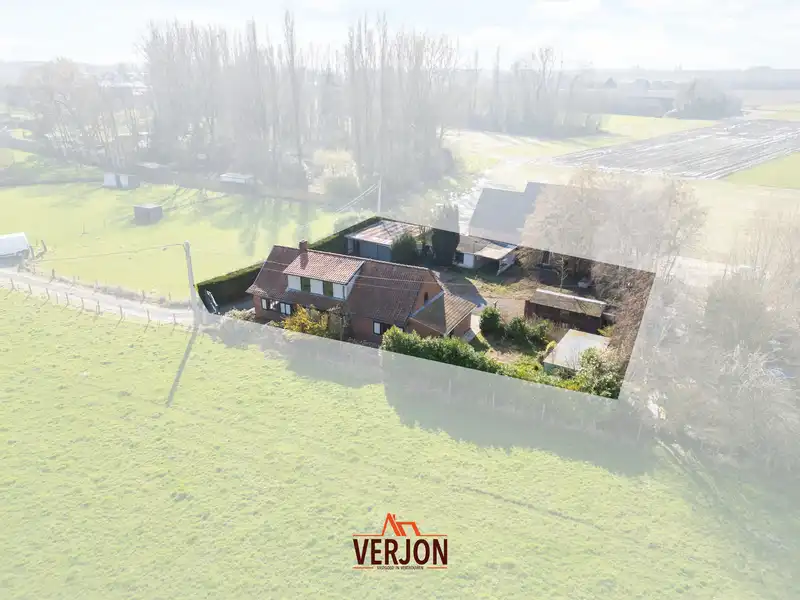 Charmante woning met landelijk karakter, veel ruimte en tal van mogelijkheden! foto 3