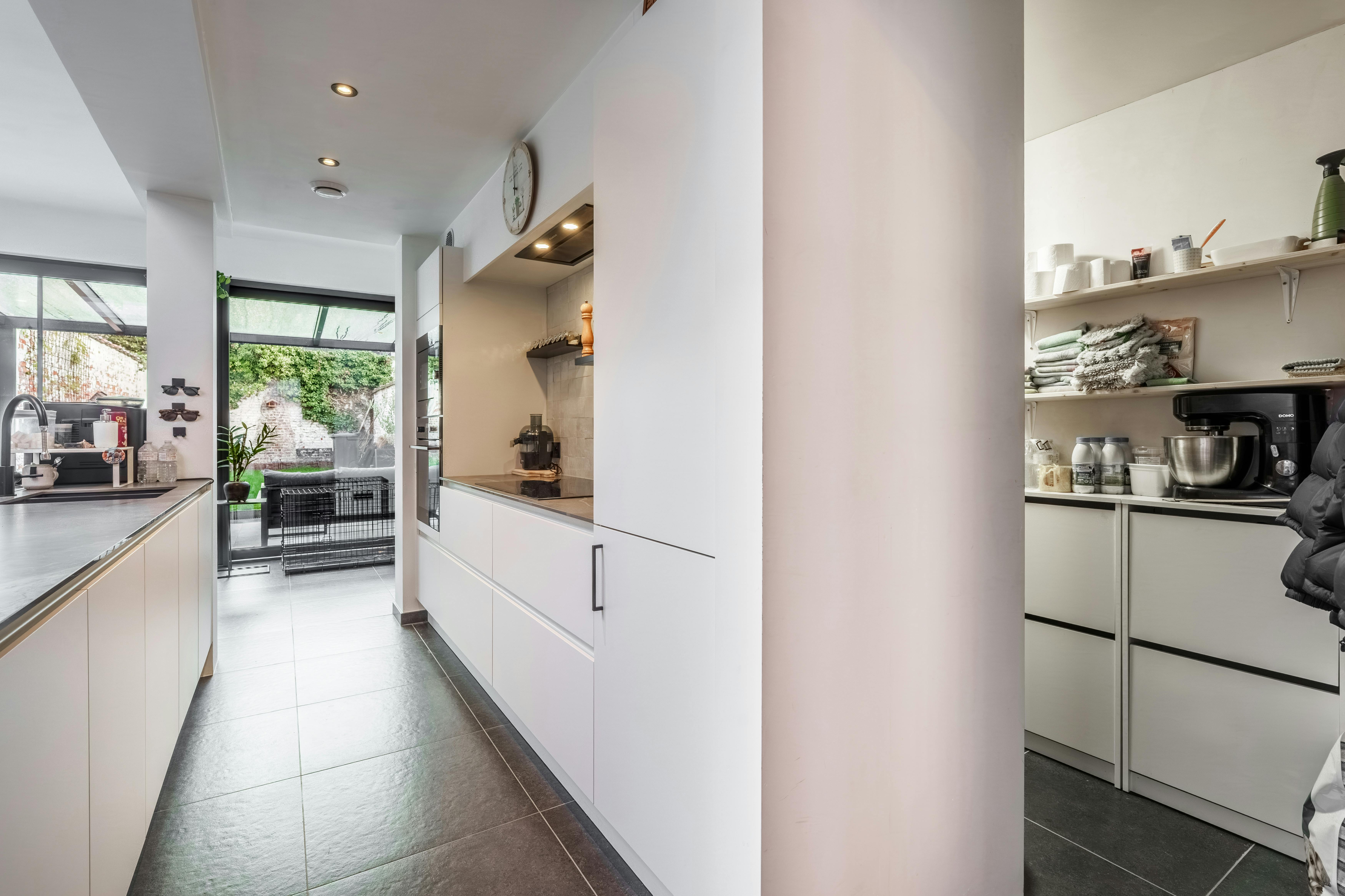 Gerenoveerd huis te koop in Ieper centrum  foto 12