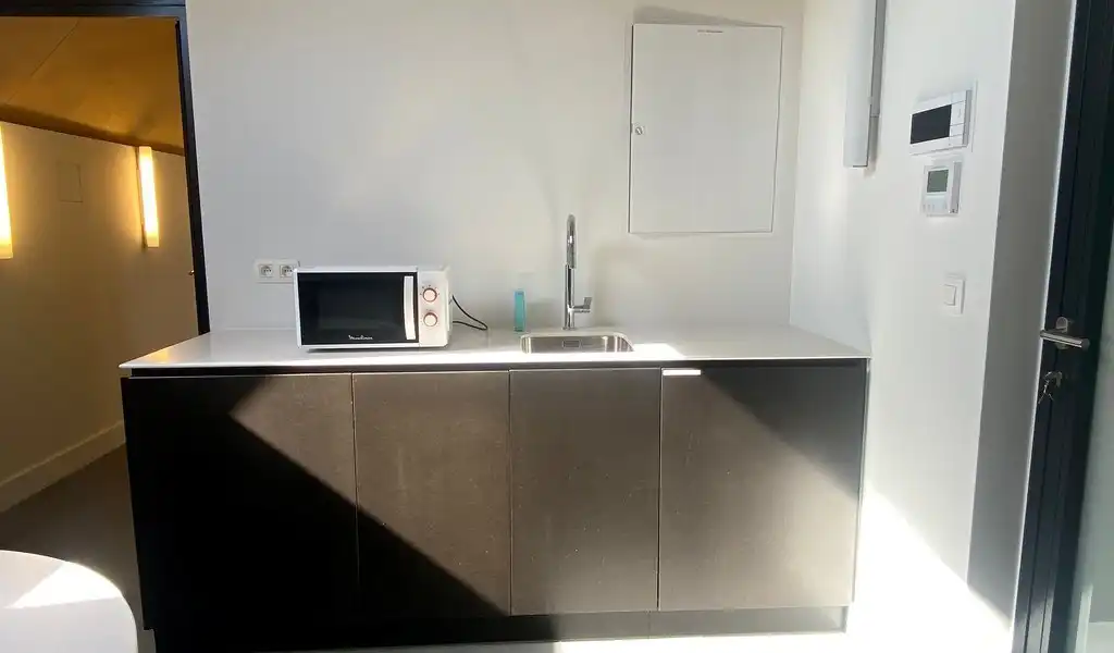 Gemeubelde kantoren in statig herenhuis aan R40 in Gent foto 7