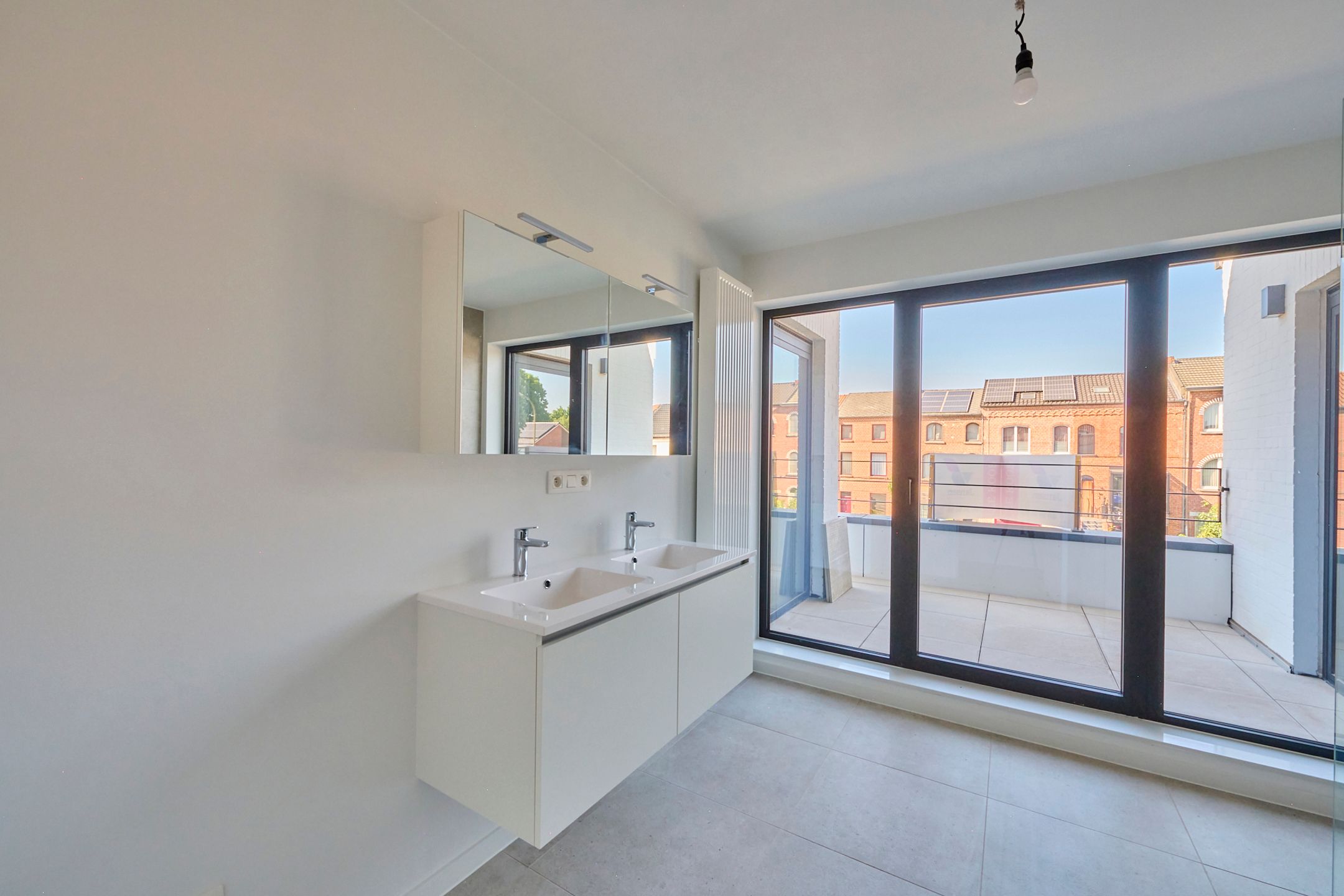 Gerenoveerd appartement (116m²) + zuidgericht terras foto 11