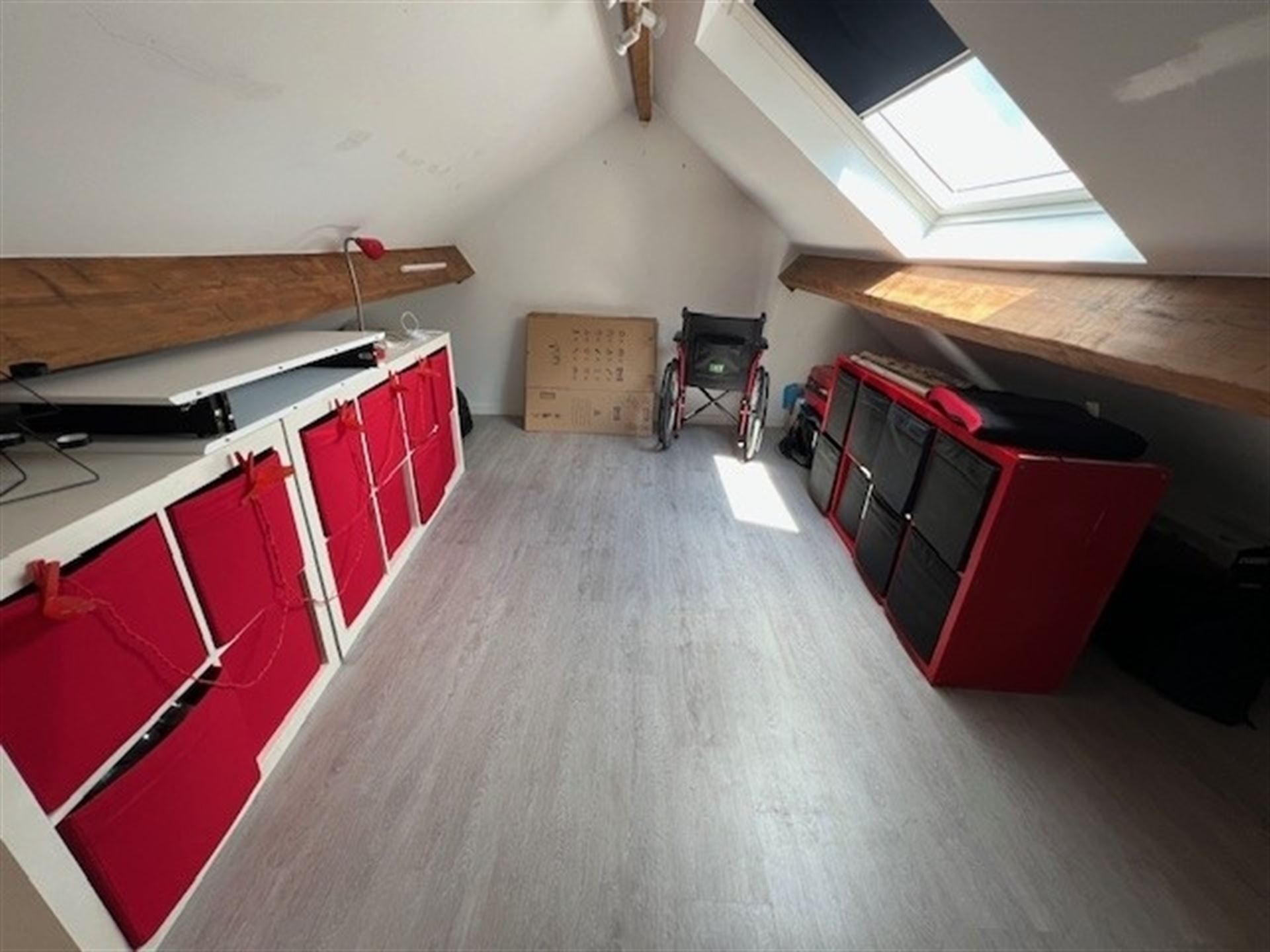 charmante woning met garage en gezellige tuin! foto 13