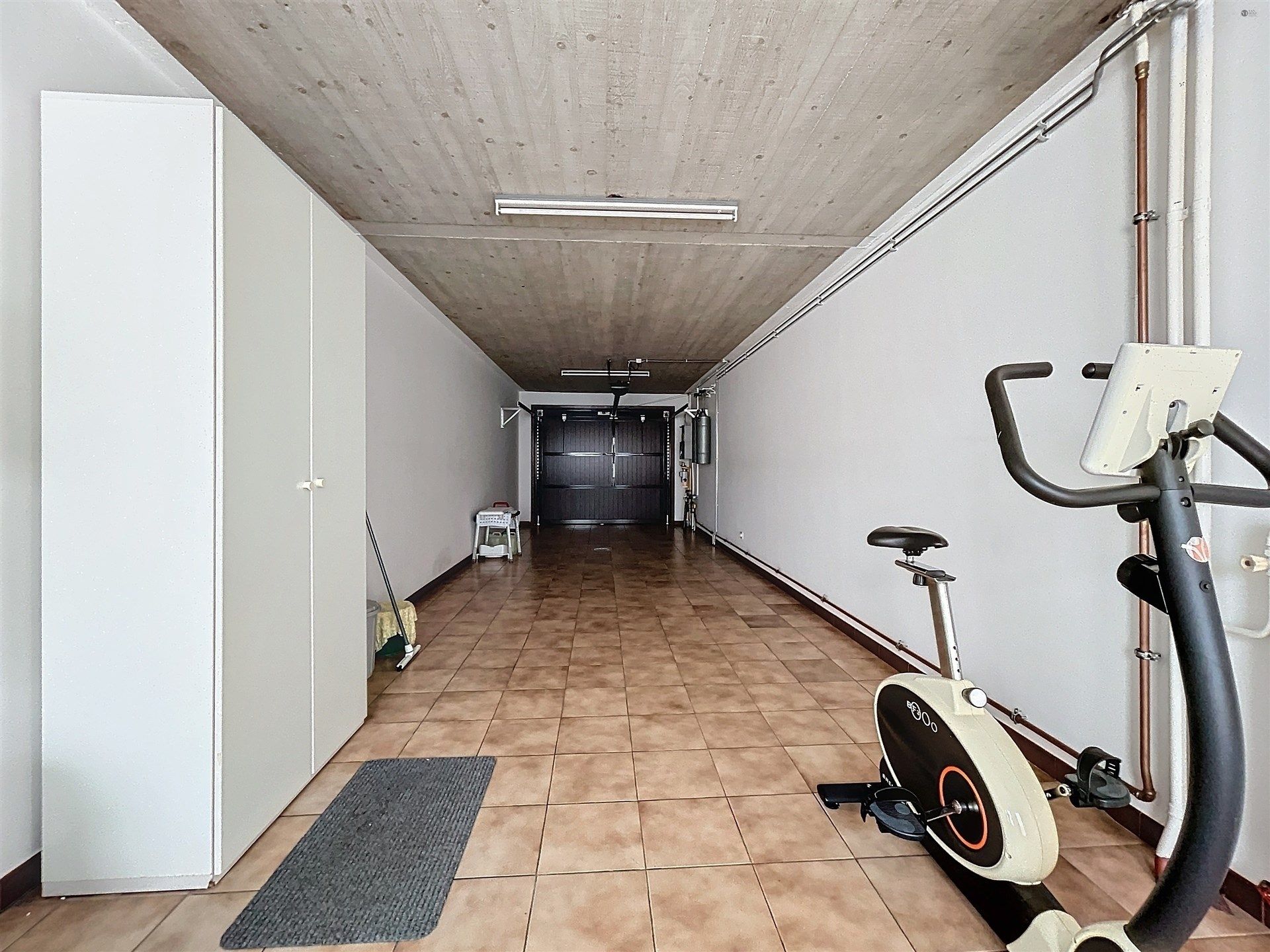 Gezellige en instapklare woning met 4 slaapkamers, garage op perceel van 441m² foto 19