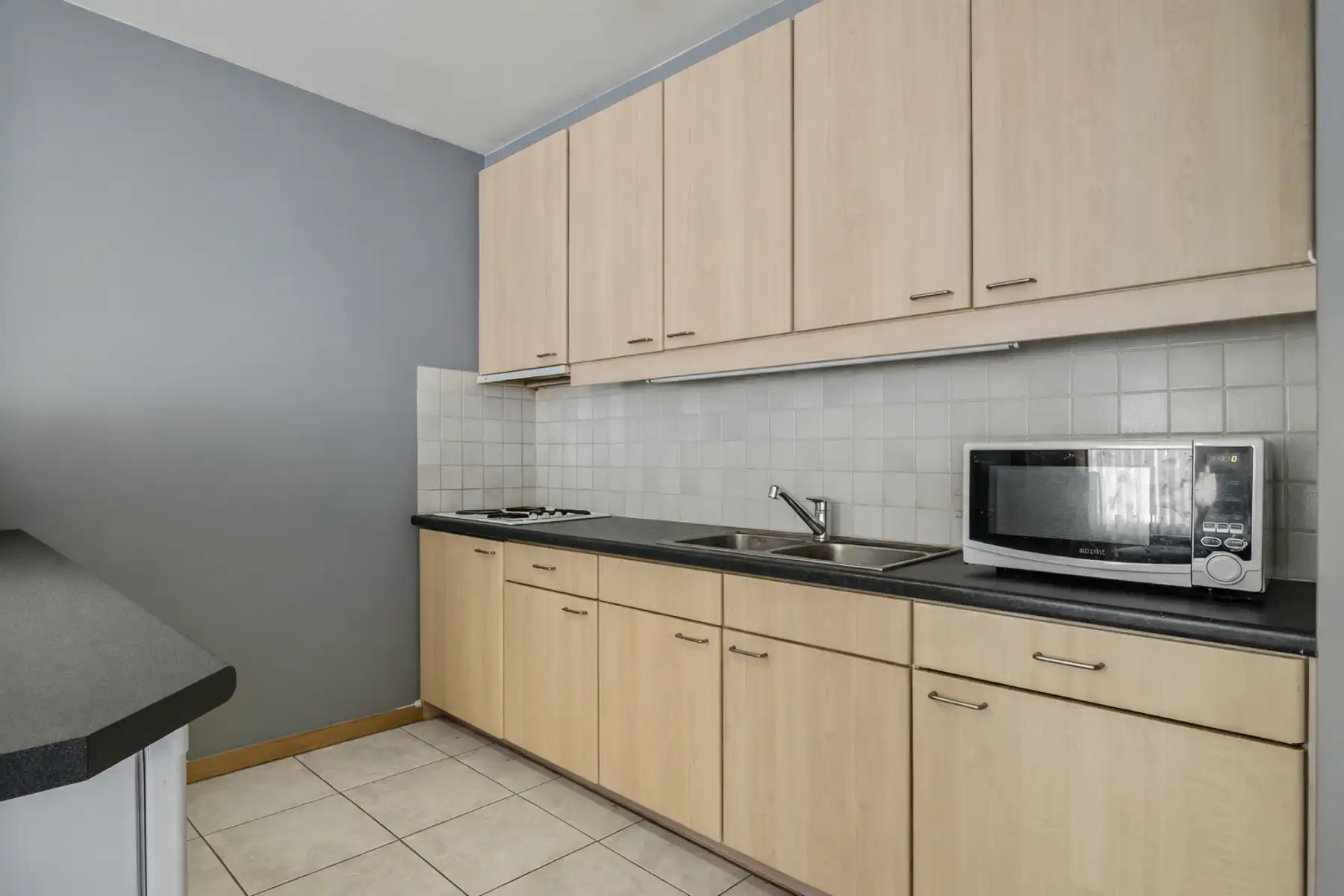 Ruim appartement rustig gelegen in Ruddervoorde Incl. garage foto 6